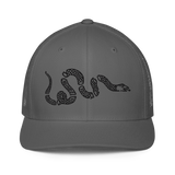 Snake flex-fit trucker
