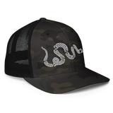 Snake flex-fit trucker