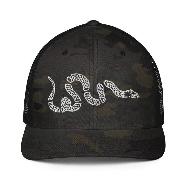 Snake flex-fit trucker