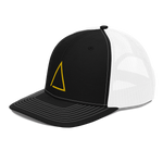 Δ Cornerstone black/gold trucker hat